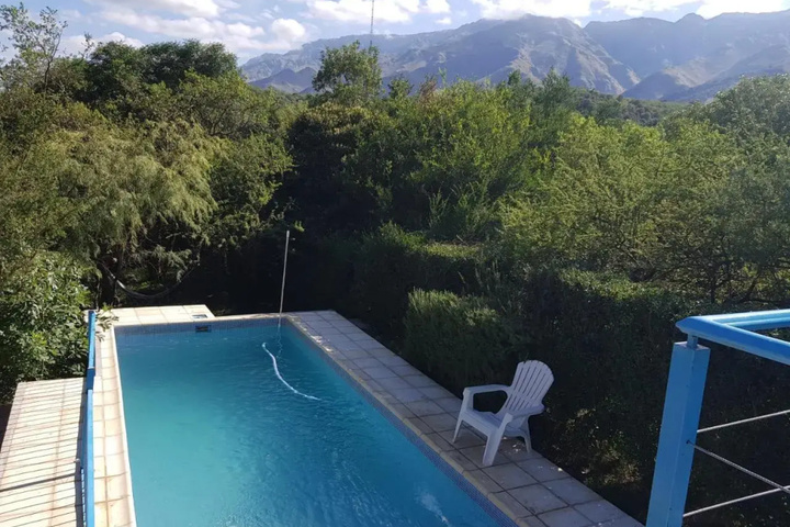 Pool 7 of 10
