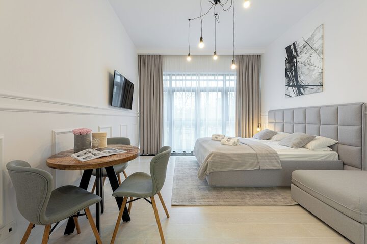 Room 20 of 174