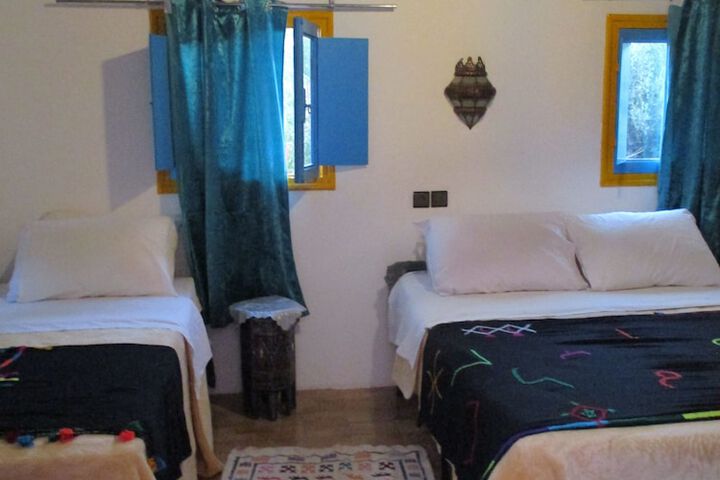 Room 33 of 63
