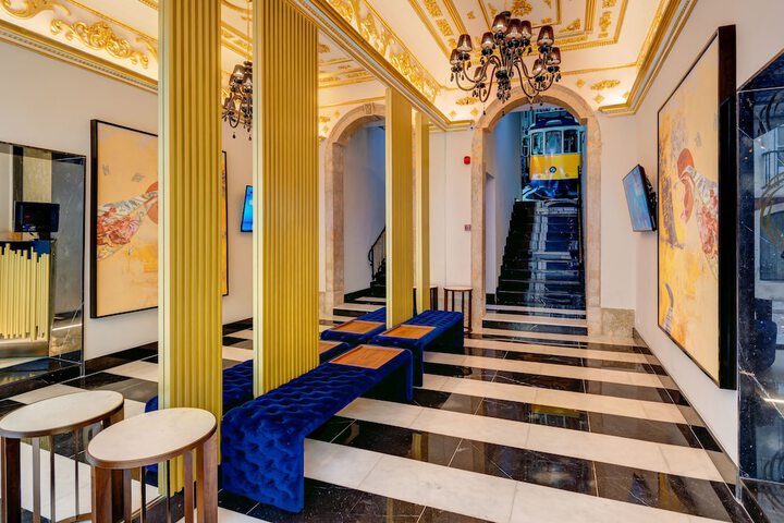 Guest Lobby