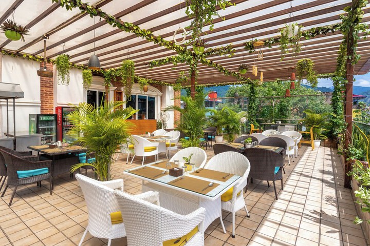 Terrace/Patio 83 of 84