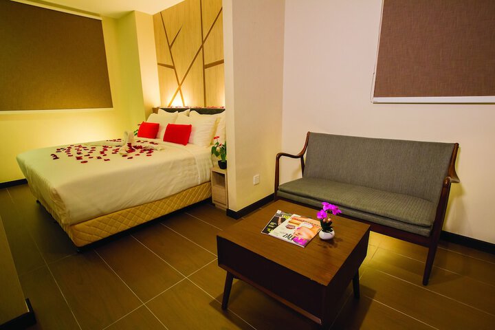 Room 7 of 51