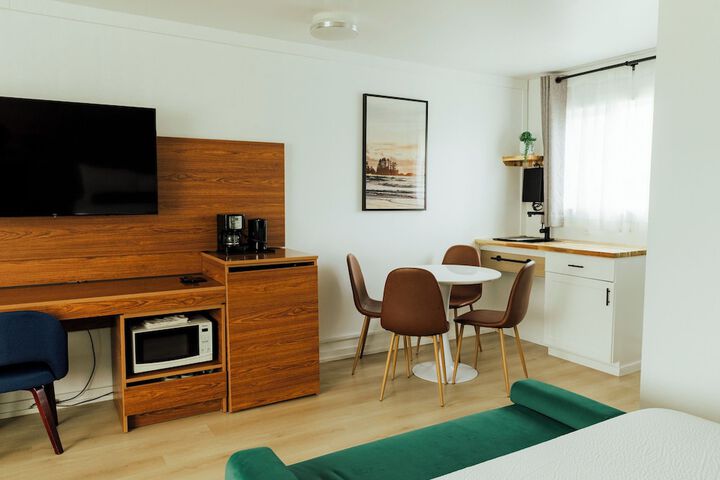 Room 20 of 62