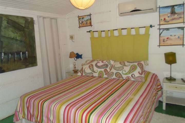 Room 6 of 38