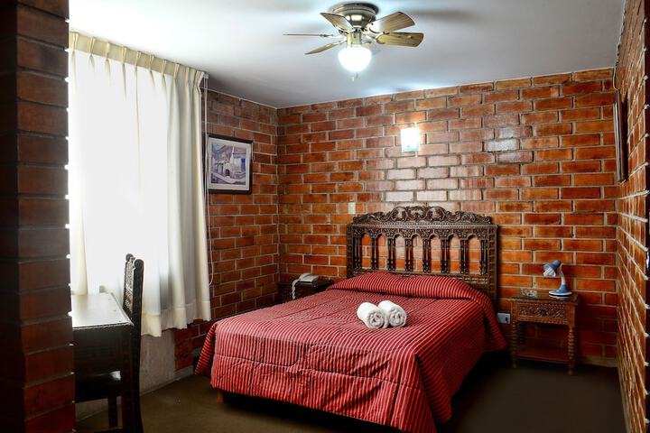 Room 8 of 54