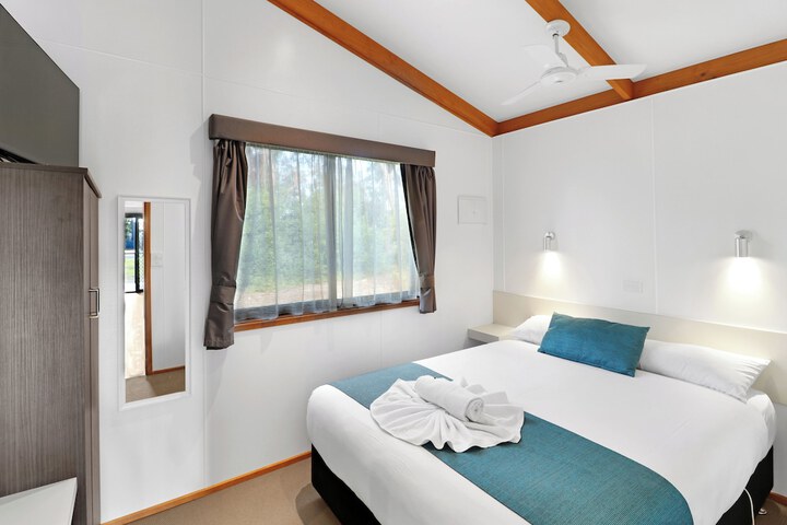 Room 9 of 39