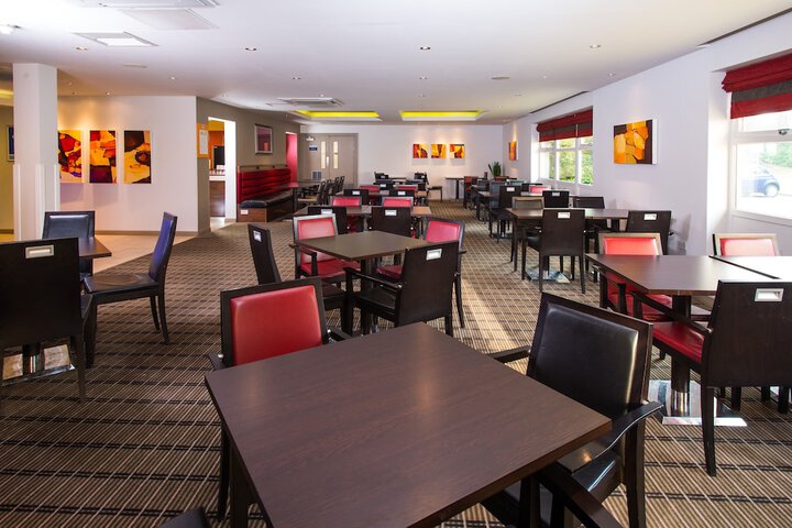 Dining Photos