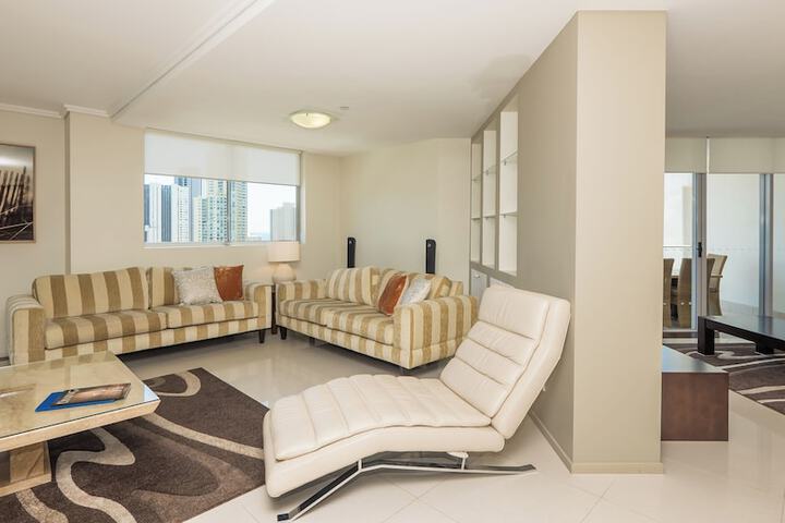Room 50 of 112