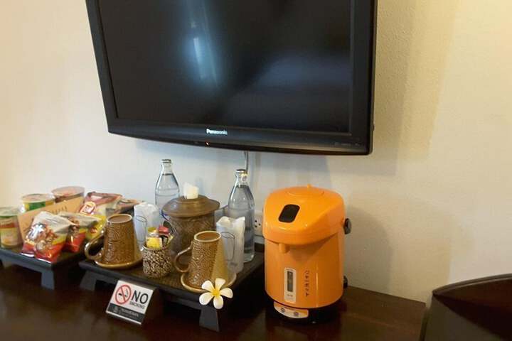 Breakfast/Coffee Service 19 of 35