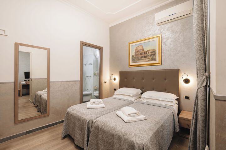 Room 12 of 180