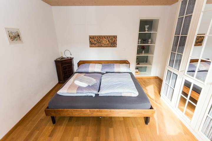 Room 13 of 42