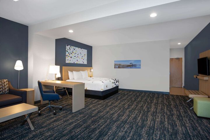 Room 12 of 29
