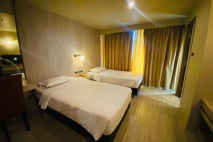 Room 36 of 101