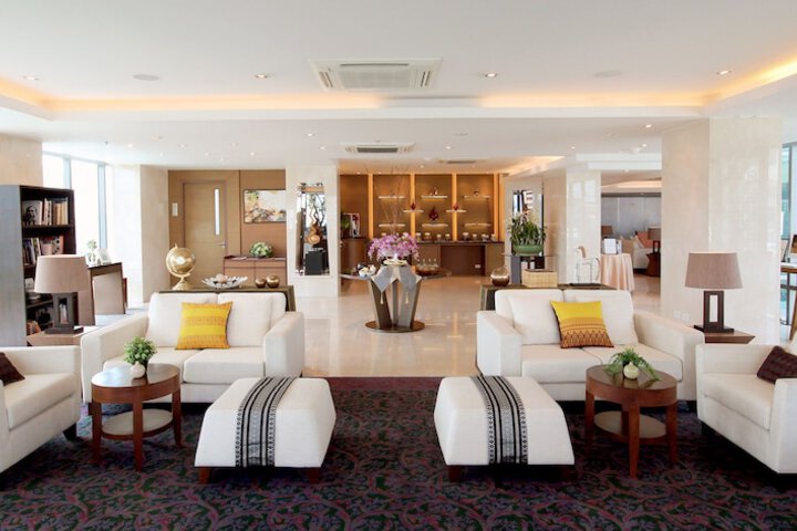 Hotel Interior 7 of 165