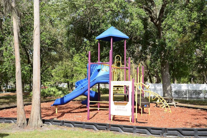 Childrens Activities 24 of 28