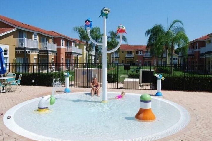 Pool 17 of 34