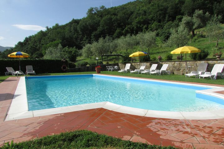 Pool 39 of 60