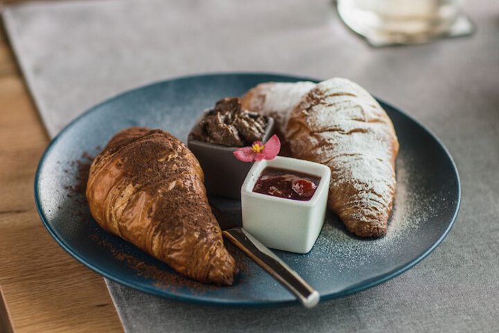 Breakfast/Coffee Service 129 of 166