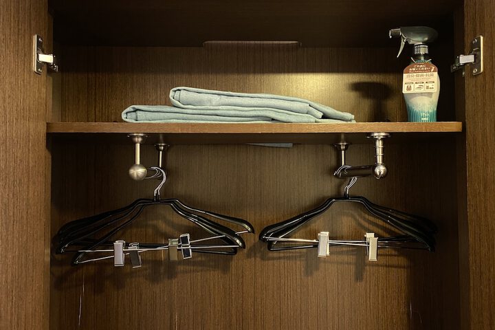 Room 8 of 22