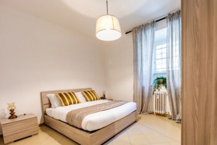 Room 13 of 25