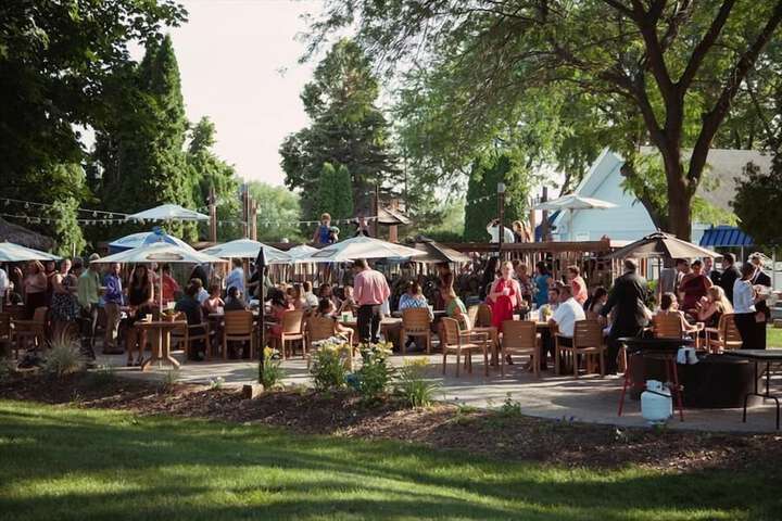 Wedding/Banquet 69 of 71