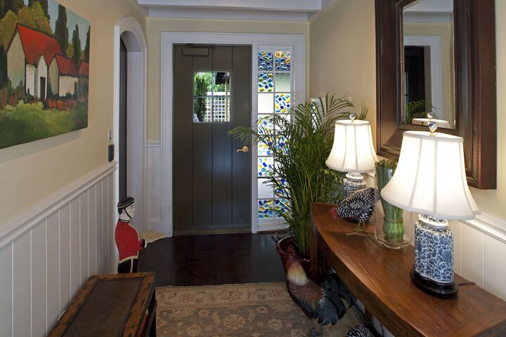 Ballroom/Hall 32 of 44