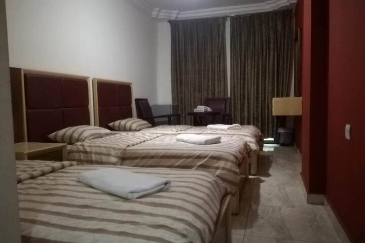 Room 26 of 46