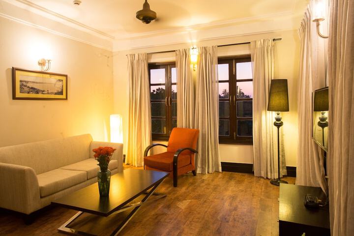 Room 16 of 60
