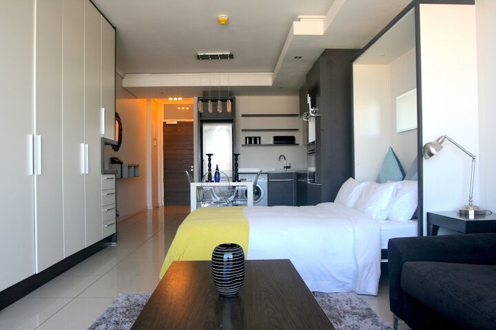 Room 13 of 132