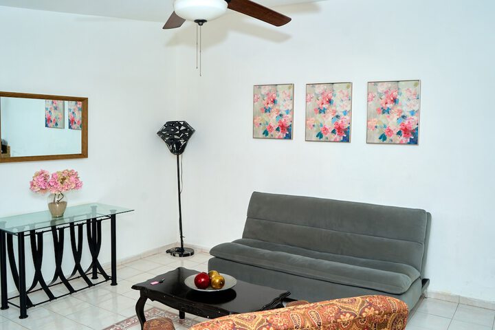 Room 25 of 96