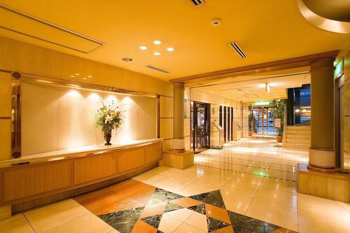 Hotel 2 of 63