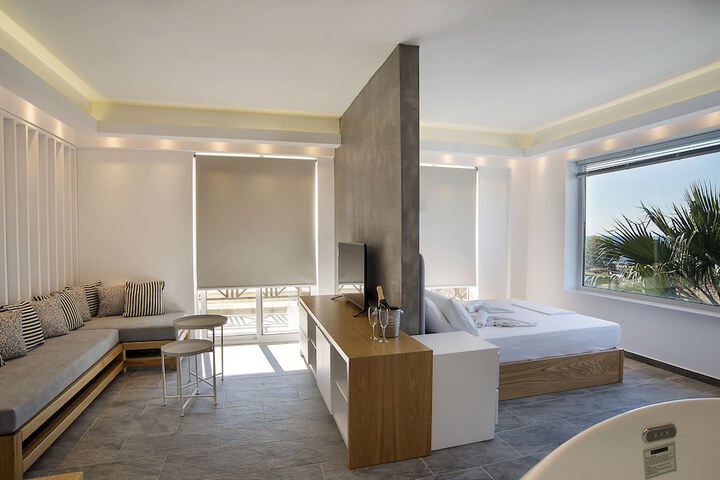 Room 91 of 179