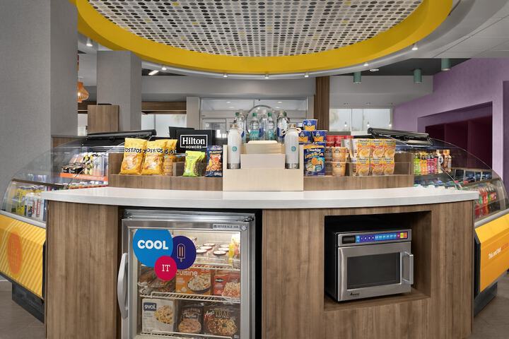 Snack bar