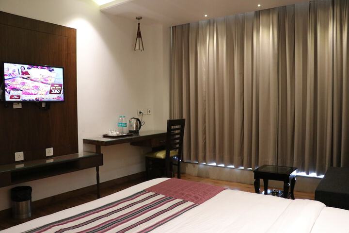 Room 14 of 59
