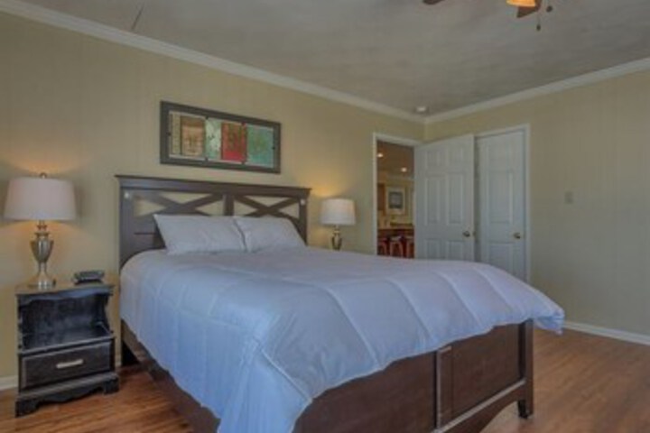 Room 45 of 47