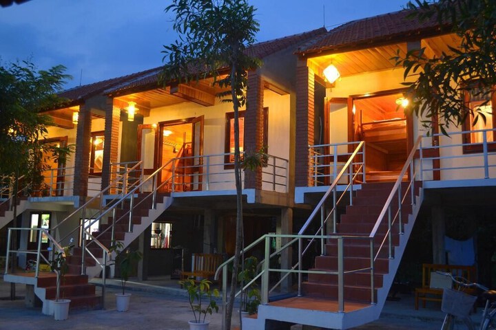 Hotel 87 of 104