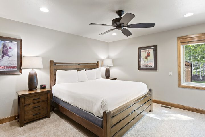 Room 127 of 364
