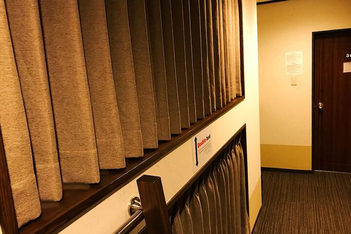 Room 24 of 64