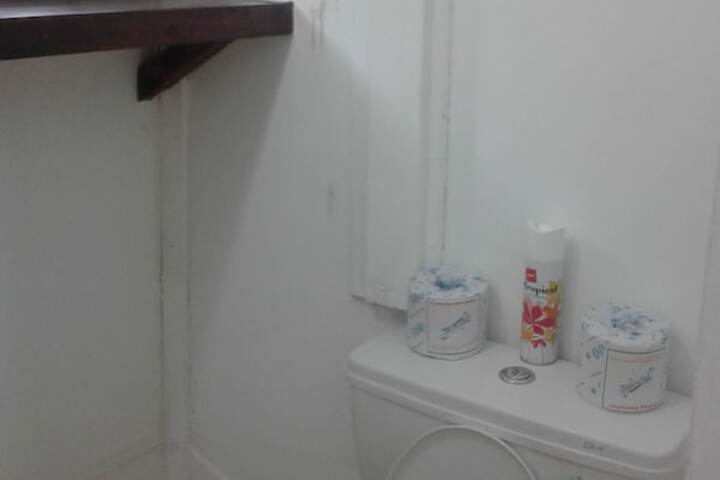 Room 13 of 31