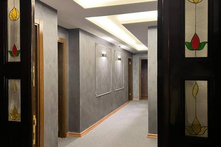 Ballroom/Hall 68 of 71