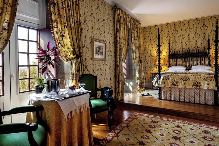 Room 17 of 54