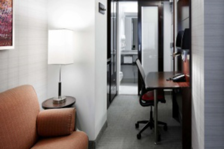 Room 93 of 108