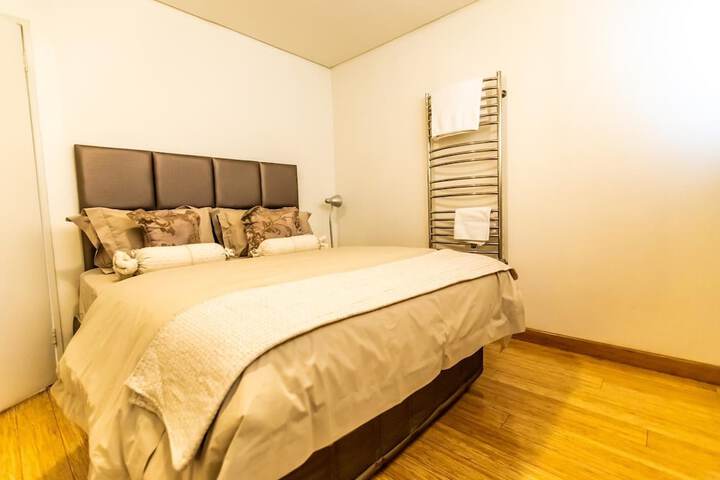 Room 6 of 41
