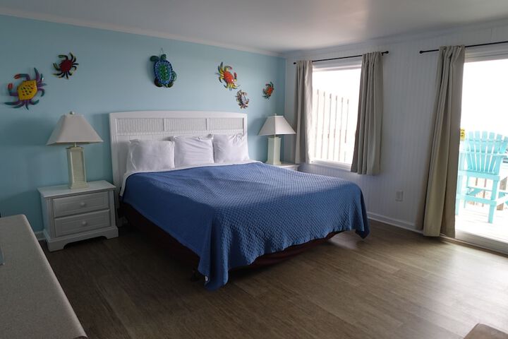 Room 57 of 282