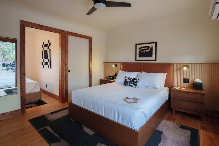 The Stranger Lodge