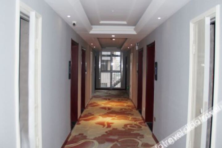 Hotel Interior 15 of 37