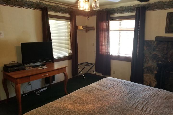 Room 38 of 149