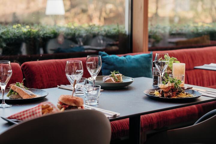 Dining 108 of 135