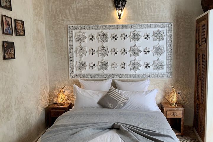Room 25 of 62