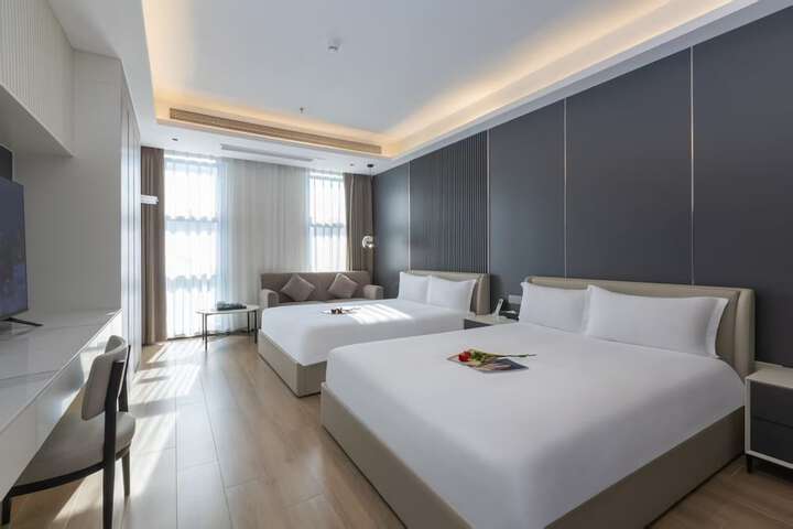 Room 38 of 92